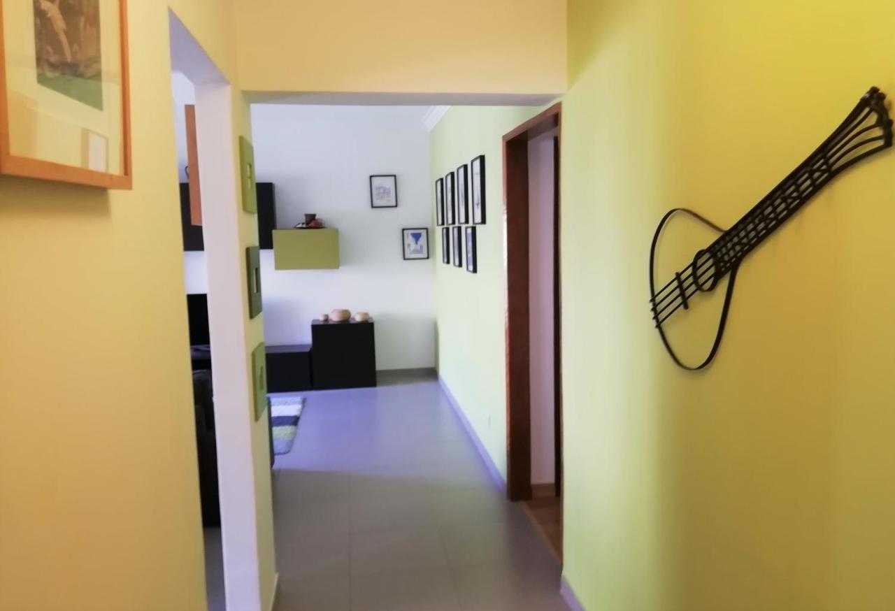 Large Apartment Near The Beach And Lisbon Costa da Caparica Exterior foto