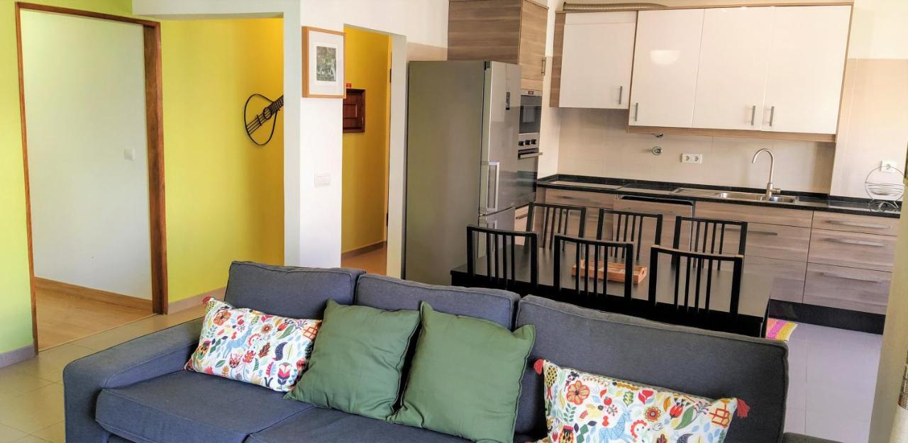Large Apartment Near The Beach And Lisbon Costa da Caparica Exterior foto