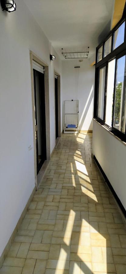 Large Apartment Near The Beach And Lisbon Costa da Caparica Exterior foto